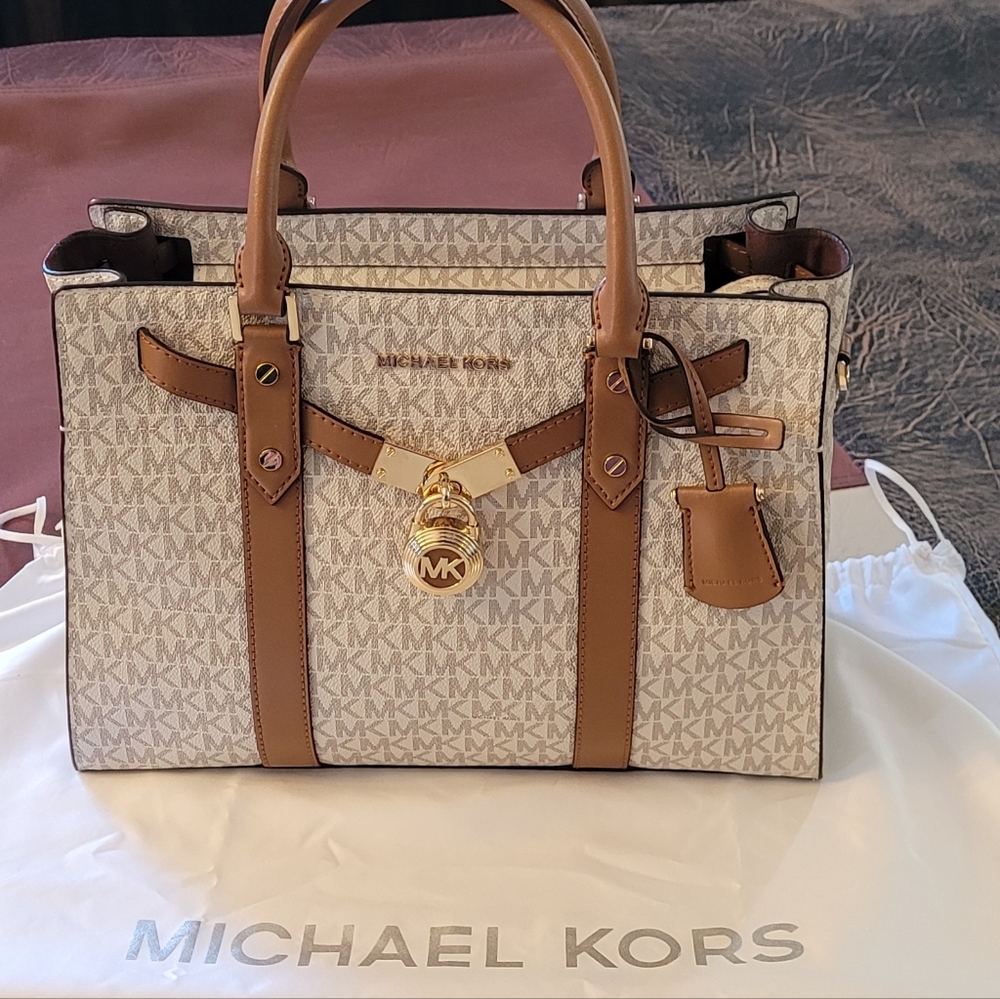 Michael Kors Nouveau Hamilton bag